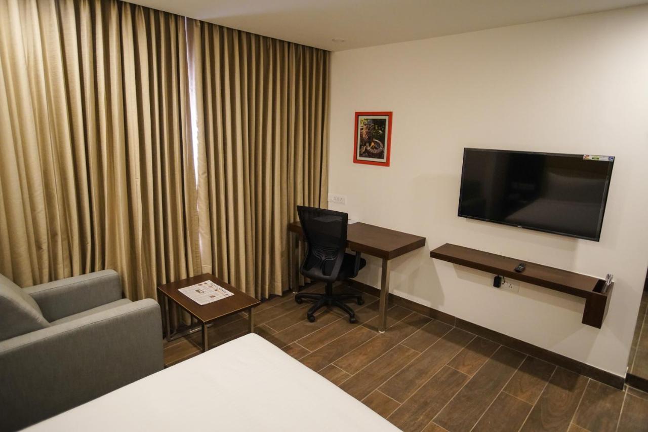 Jaag Hotel Čennai Exteriér fotografie